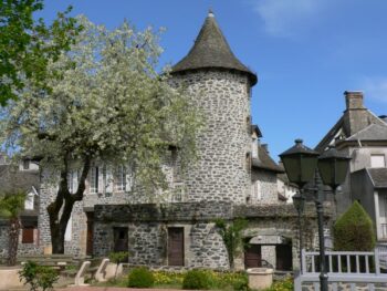 Tour square de la Paix